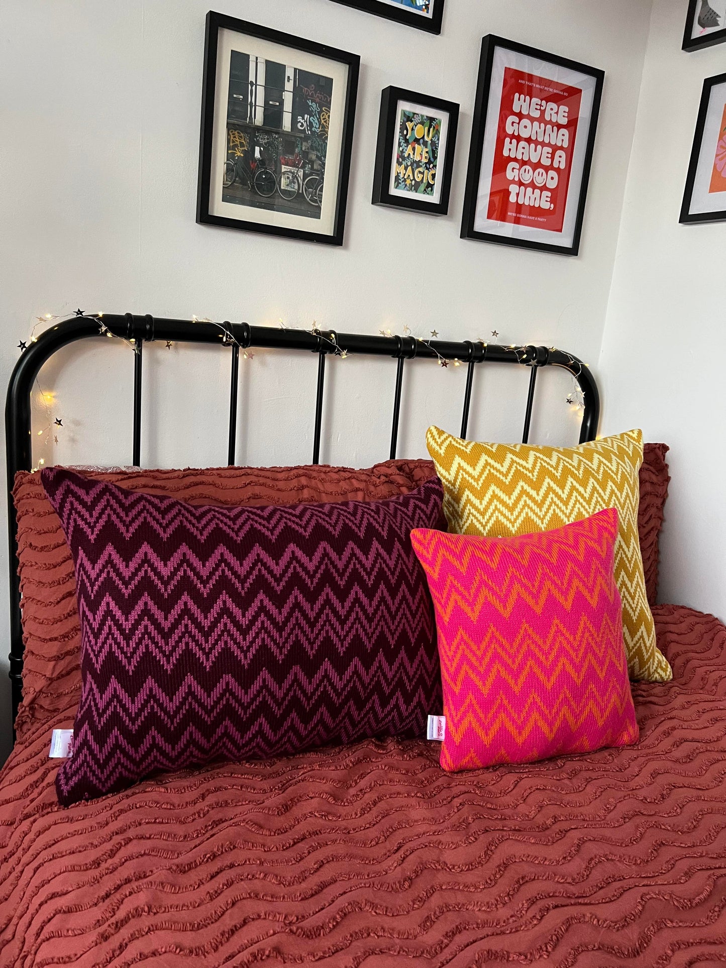 Medium Cushion - Ziggy - All Colours