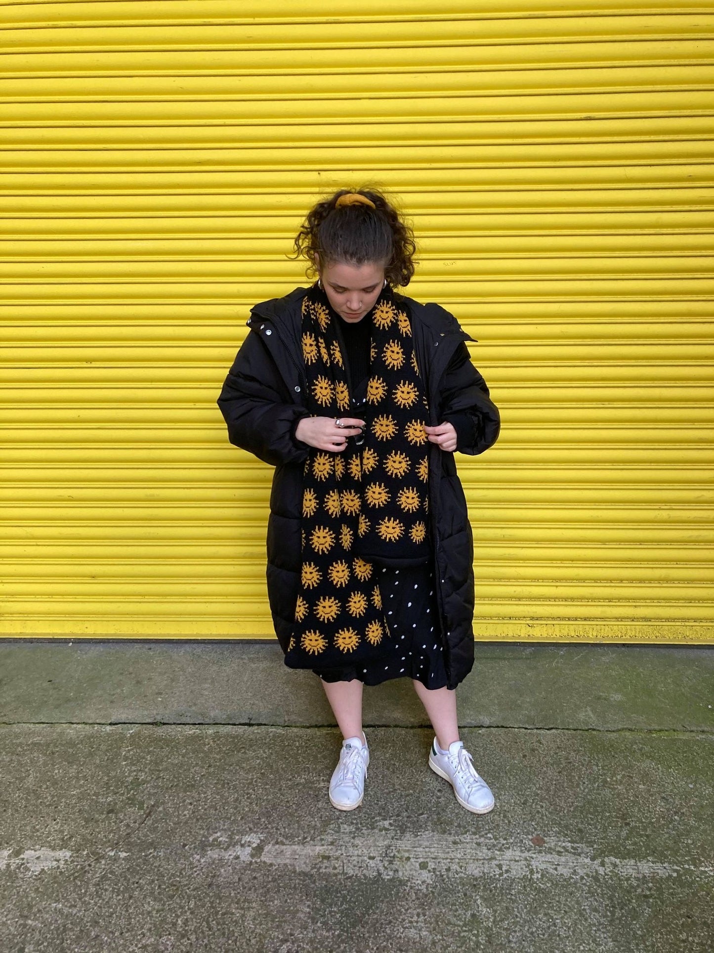Scarf - Sunny - Black and Mustard