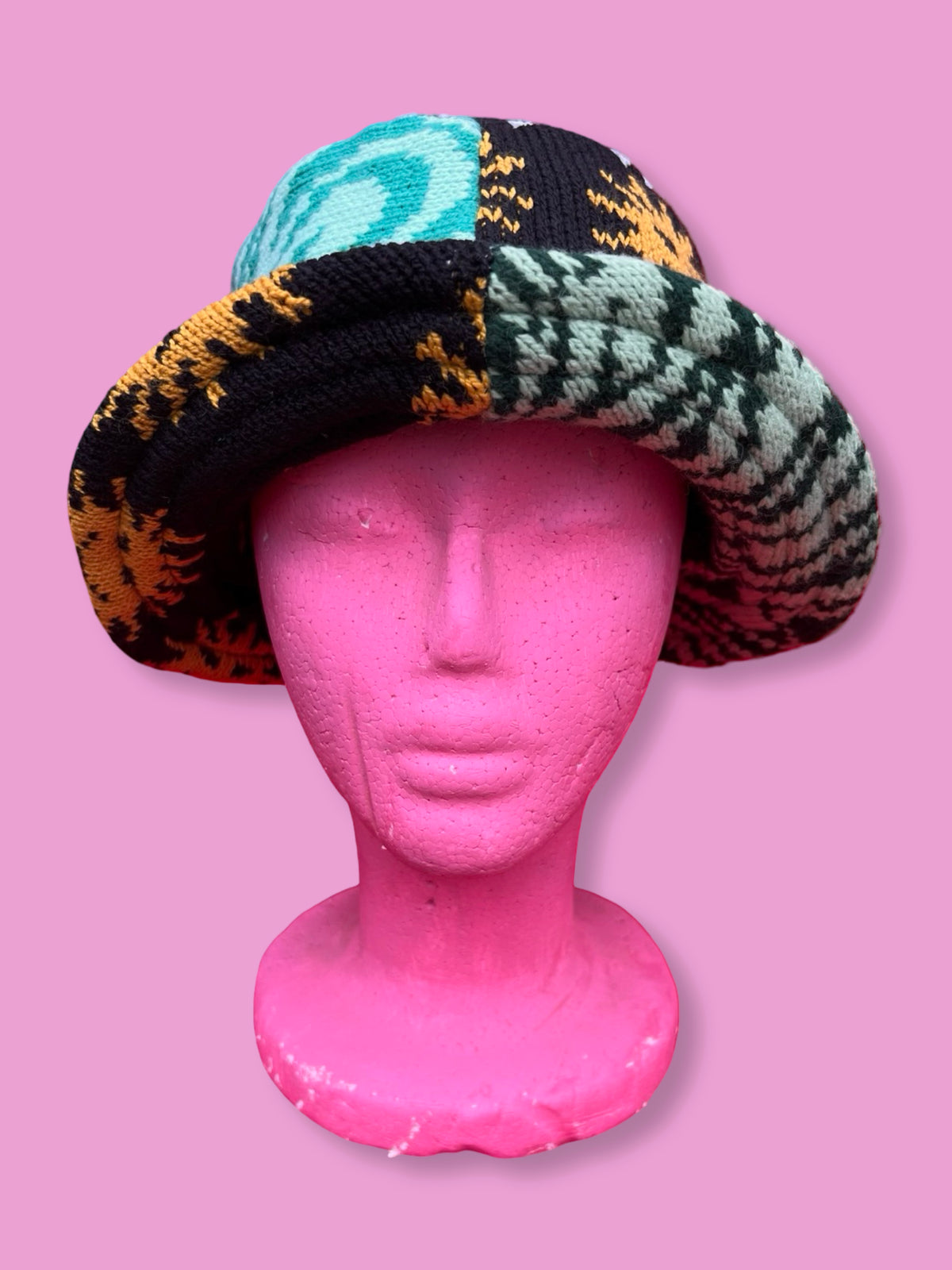 Bucket Hat - Zero Waste Patchwork 1