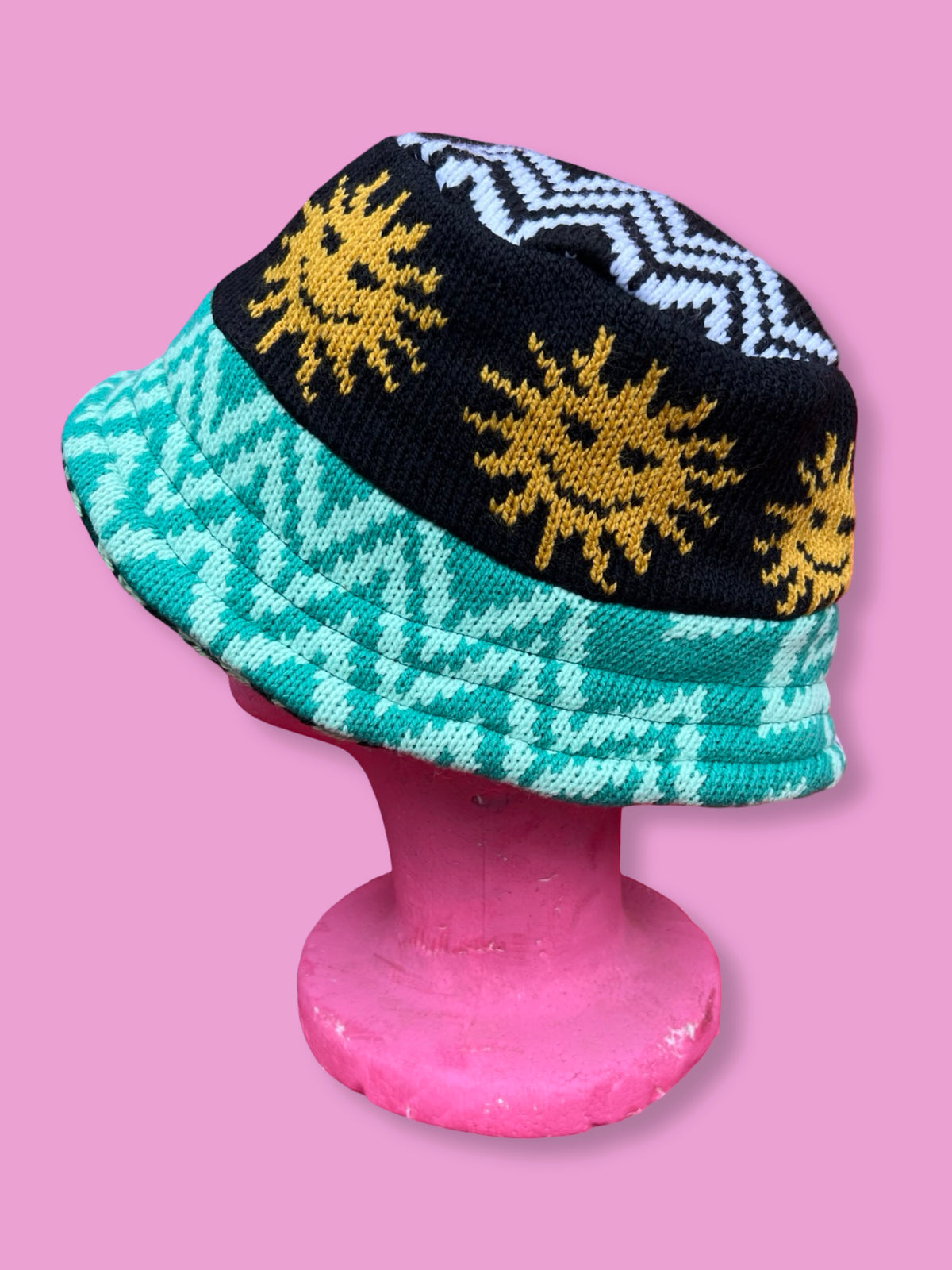 Bucket Hat - Zero Waste Patchwork 1